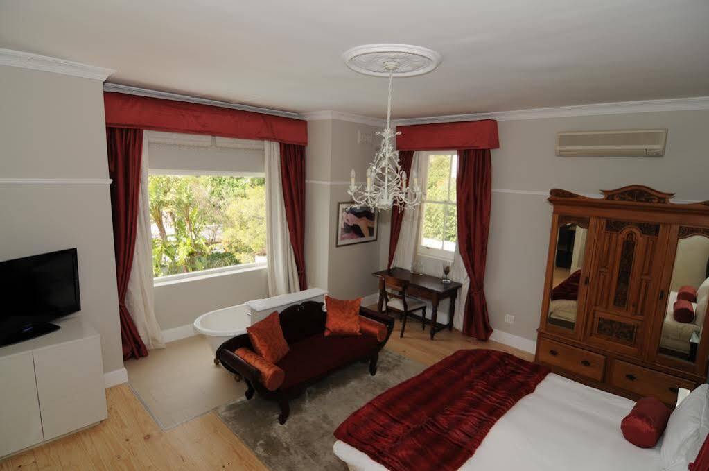 Abbey Manor Luxury Guesthouse Кейптаун Екстериор снимка